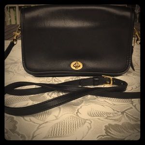Vintage coach Penny Pocket Purse